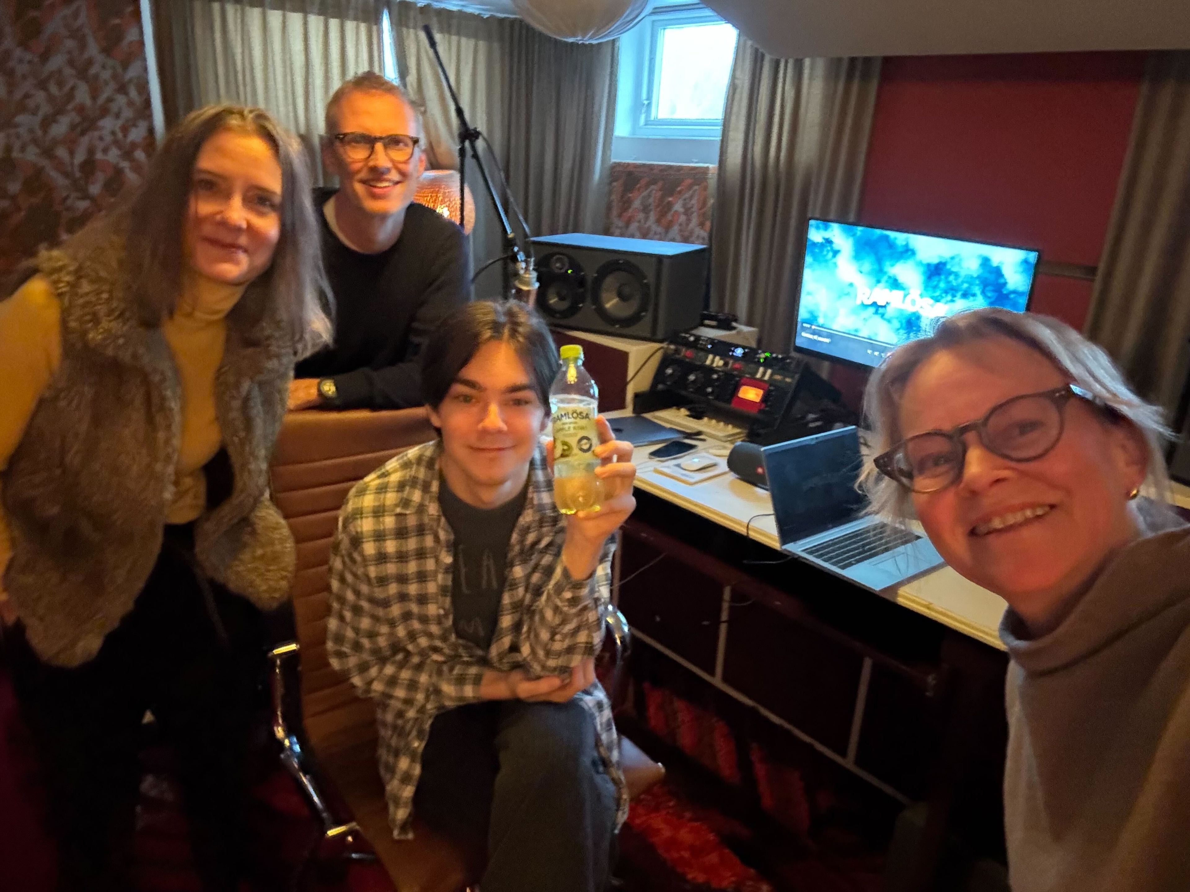 In the studio with Isak Benjamin, Ramlösa and MAIA Universe